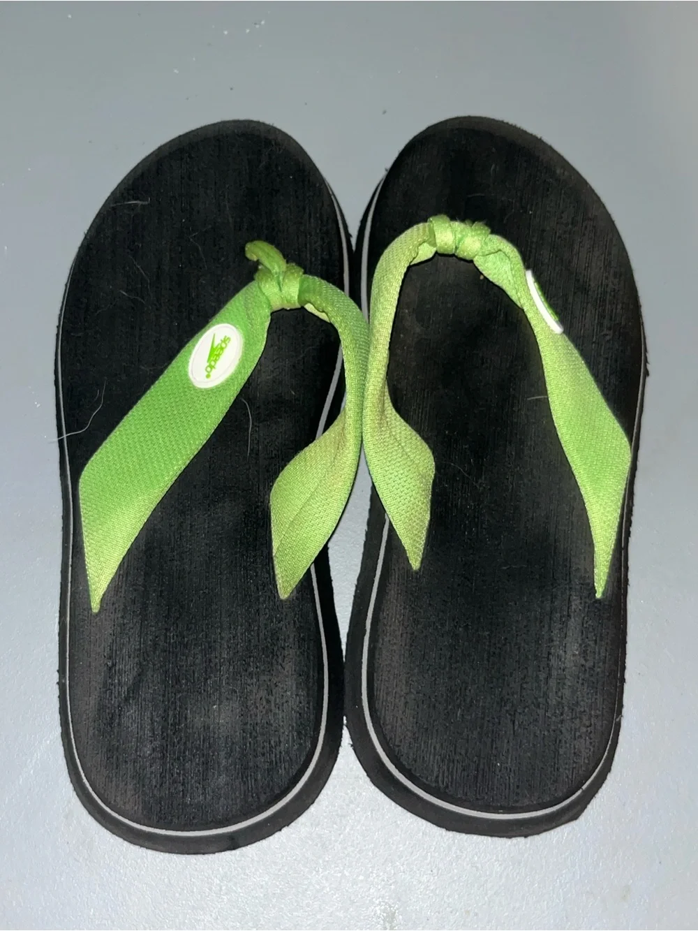 Women’s/Unisex Vintage Speedo Sandals Size 9